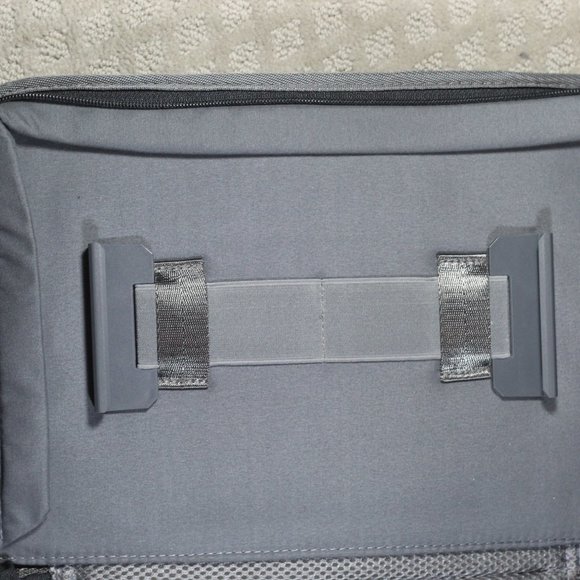 MAXCases Carrying Case (Sleeve) for 11" Notebook - LIKE NEW - Picture 9 of 9